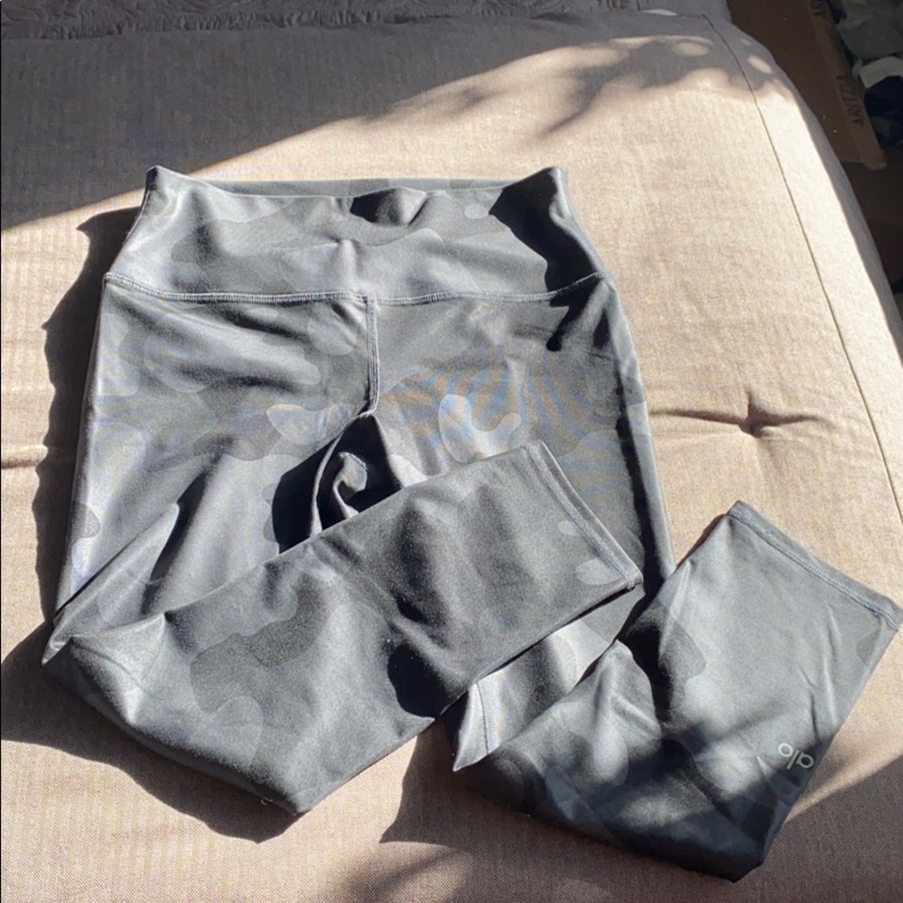 ALO camo leggings